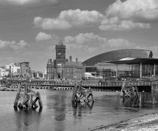 Cardiff harbor house photo Briex LR (monochrome)
